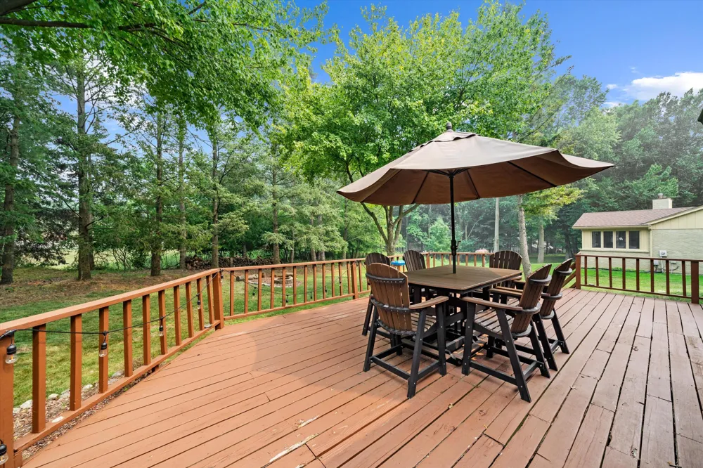 25872 Hunt Club Boulevard Farmington, MI 48335