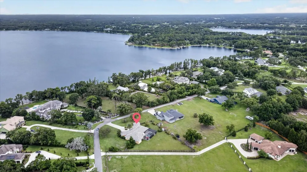 9427 EDDINGS ROAD Odessa, FL 33556
