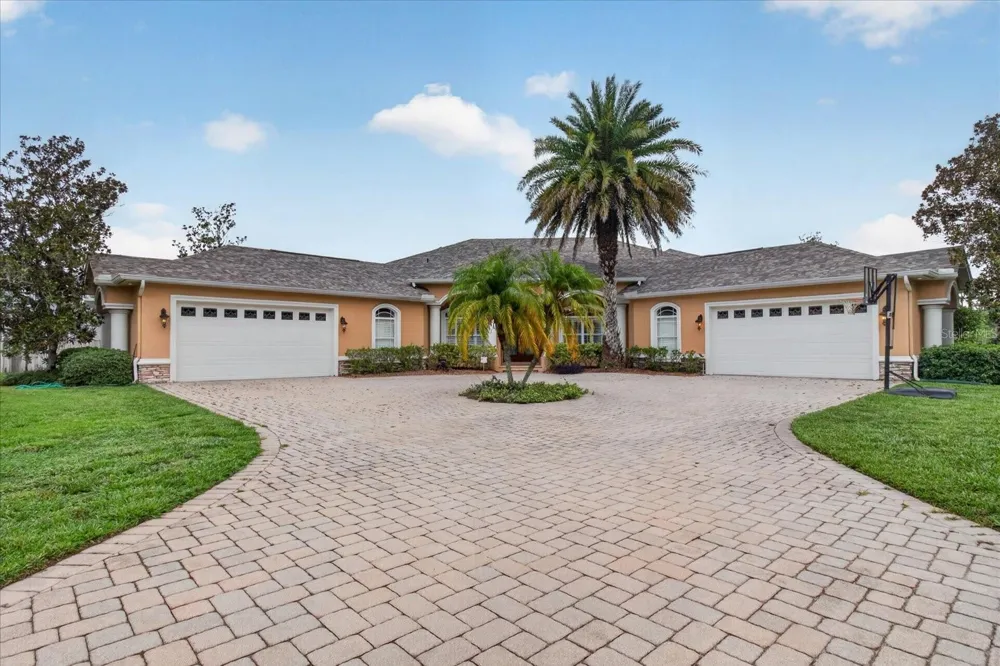 9427 EDDINGS ROAD Odessa, FL 33556