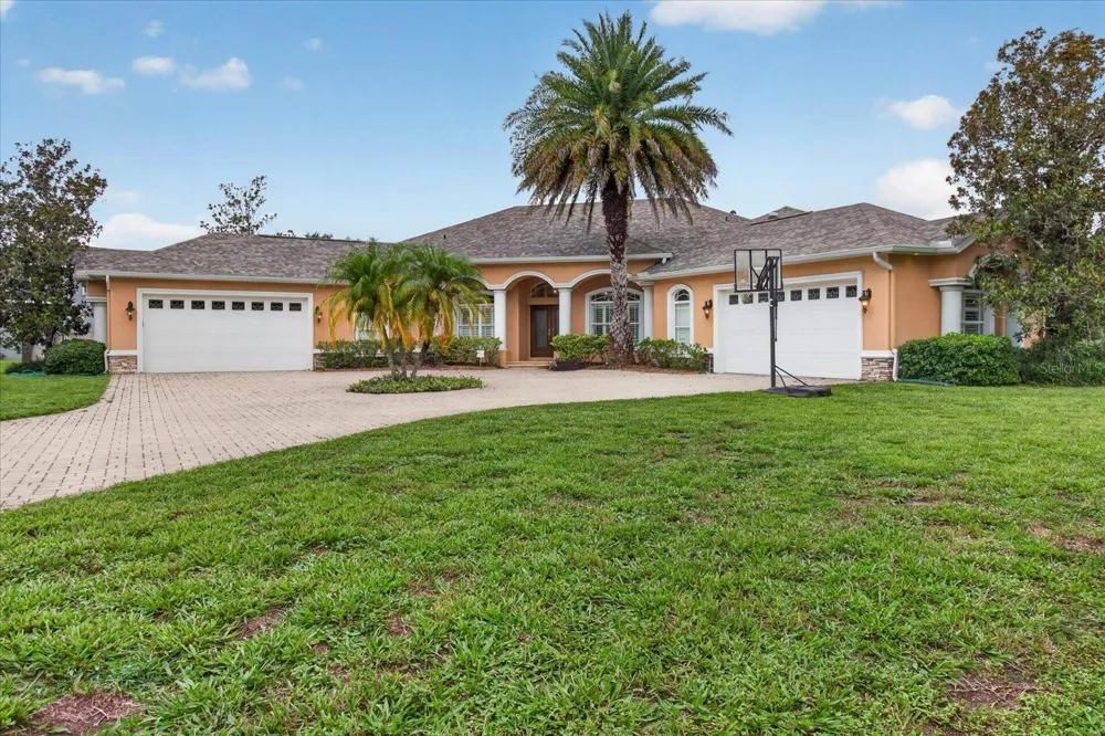 9427 EDDINGS ROAD Odessa, FL 33556