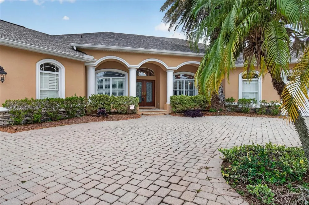 9427 EDDINGS ROAD Odessa, FL 33556