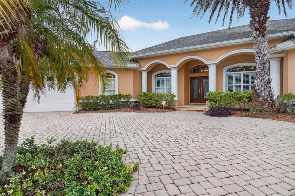 9427 EDDINGS ROAD Odessa, FL 33556