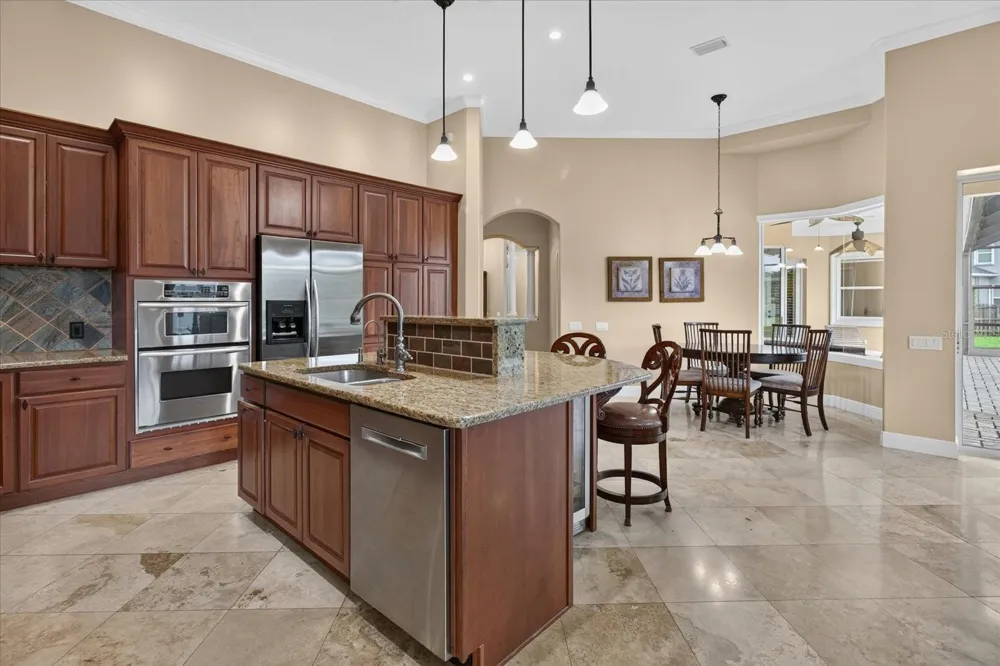 9427 EDDINGS ROAD Odessa, FL 33556