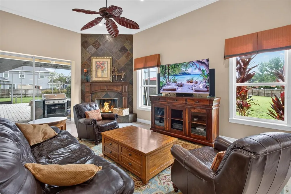 9427 EDDINGS ROAD Odessa, FL 33556