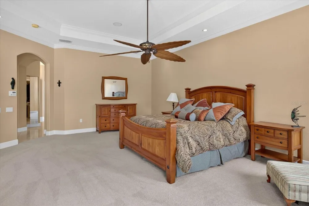 9427 EDDINGS ROAD Odessa, FL 33556