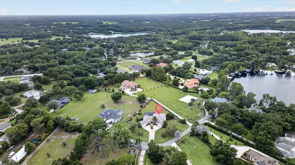 9427 EDDINGS ROAD Odessa, FL 33556