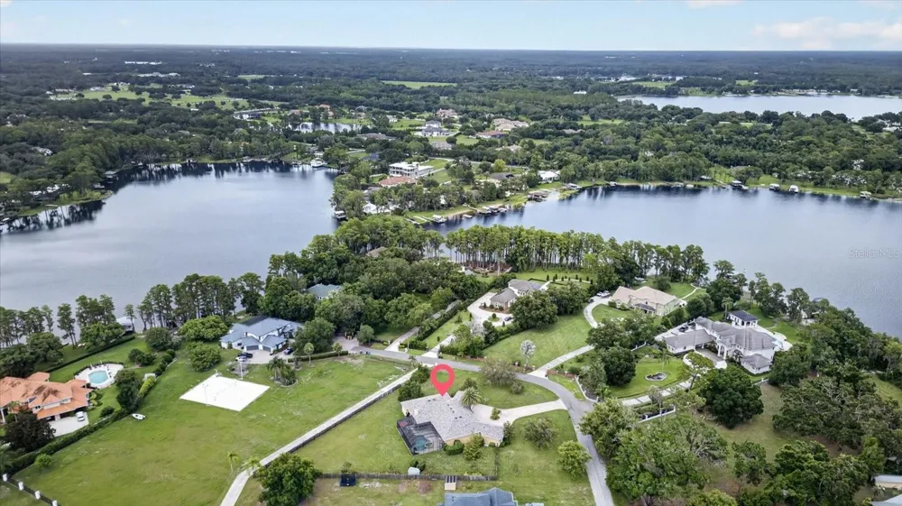 9427 EDDINGS ROAD Odessa, FL 33556