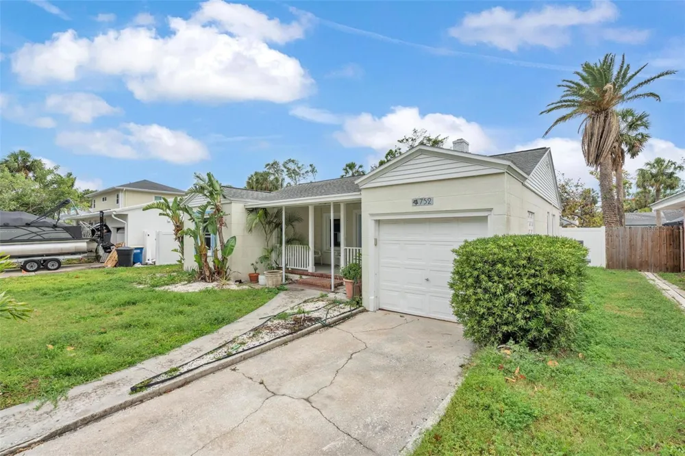 752 LANTANA AVENUE Clearwater Beach, FL 33767