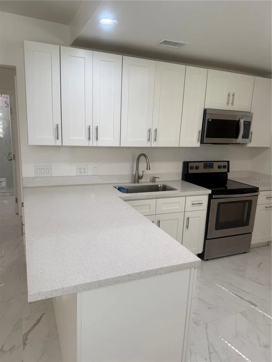 305 ANN STREET Edgewater, FL 32132