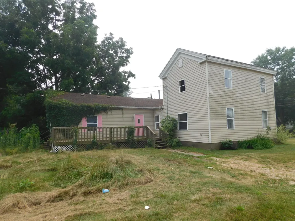 700 8th Street Three Rivers, MI 49093