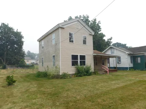 700 8th Street