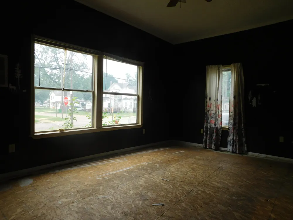 700 8th Street Three Rivers, MI 49093