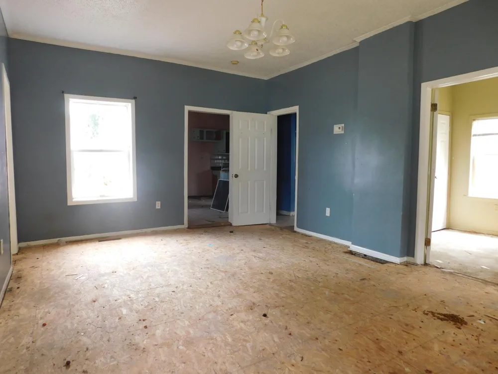 700 8th Street Three Rivers, MI 49093