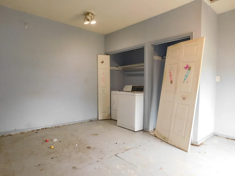 700 8th Street Three Rivers, MI 49093