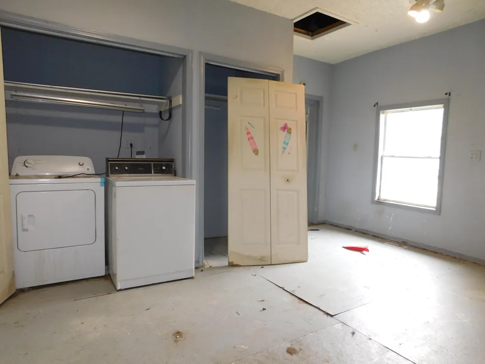 700 8th Street Three Rivers, MI 49093