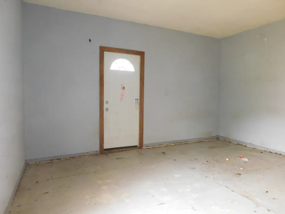 700 8th Street Three Rivers, MI 49093