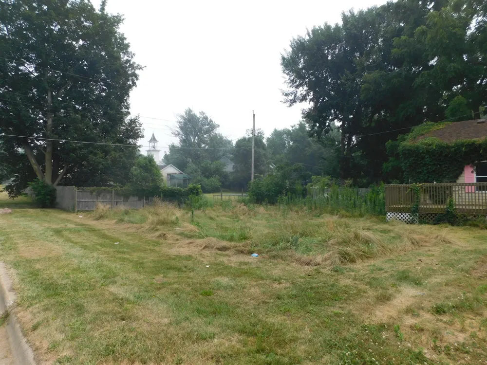 700 8th Street Three Rivers, MI 49093