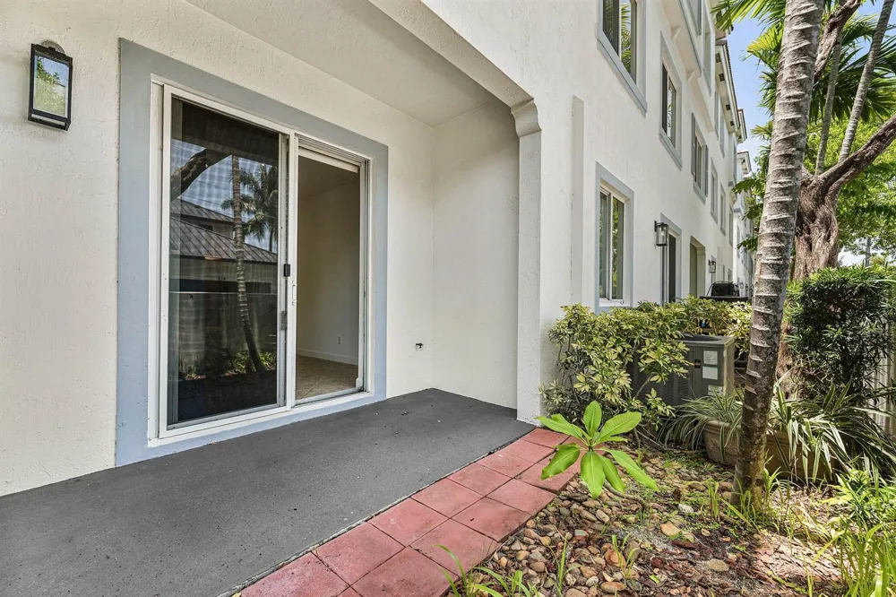 3030 WATERSIDE CIRCLE Boynton Beach, FL 33435