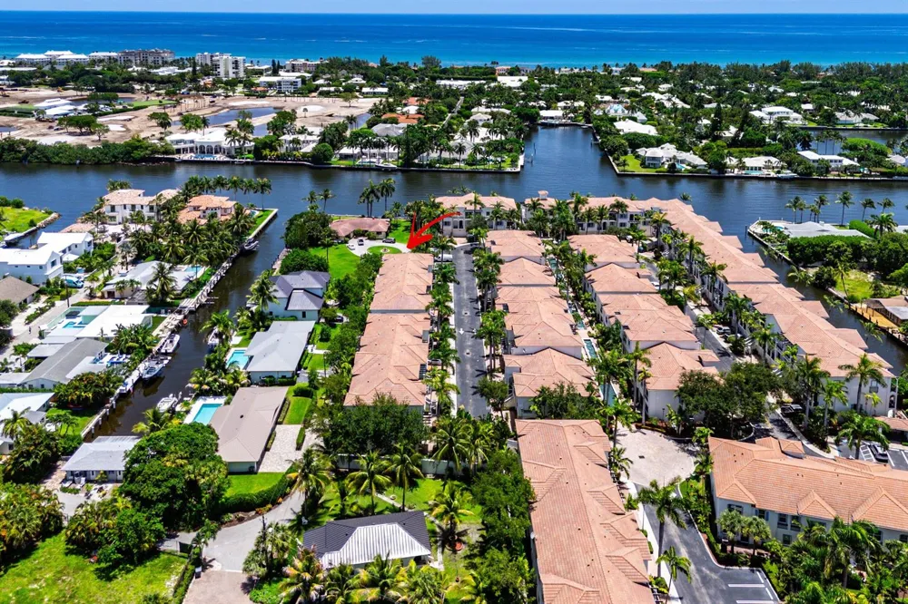 3030 WATERSIDE CIRCLE Boynton Beach, FL 33435