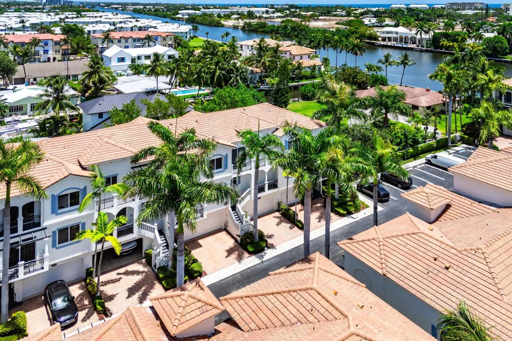 3030 WATERSIDE CIRCLE Boynton Beach, FL 33435