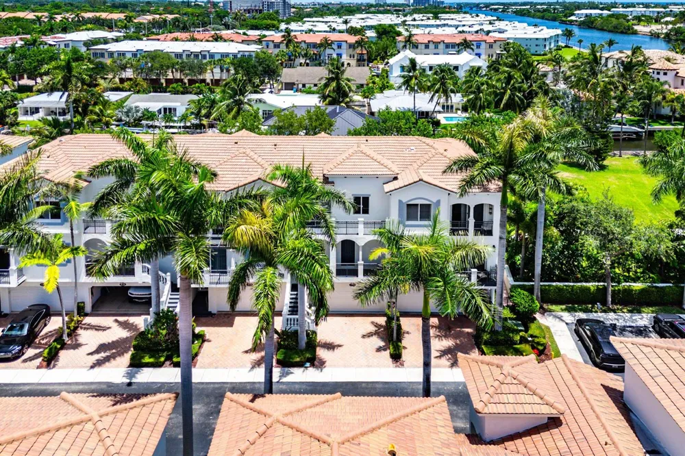 3030 WATERSIDE CIRCLE Boynton Beach, FL 33435