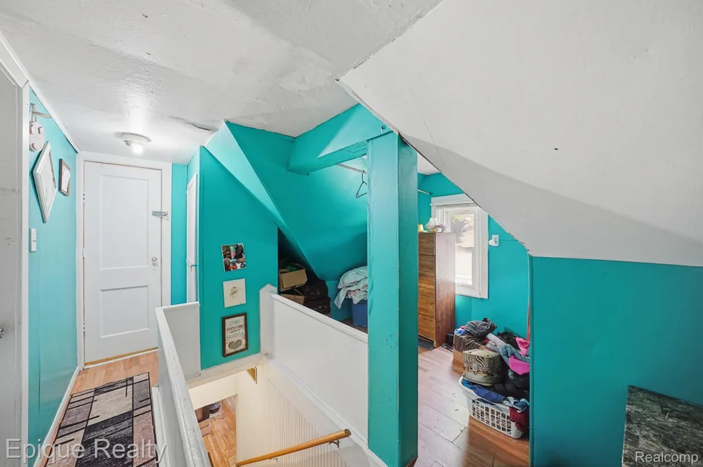 75 E Cicotte Street River Rouge City, MI 48218