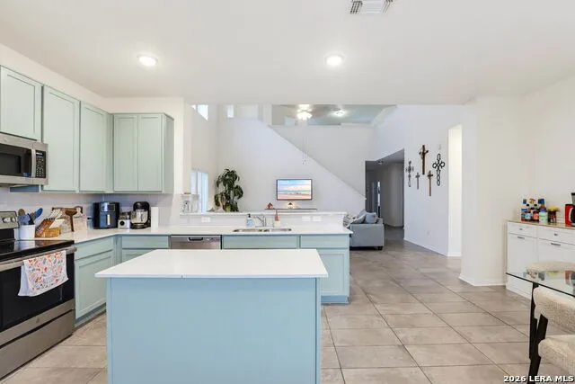 3813 Annalise Ave Seguin, TX 78155