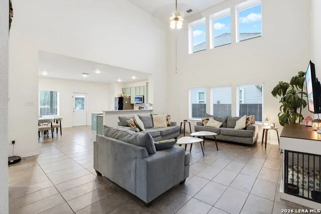 3813 Annalise Ave Seguin, TX 78155