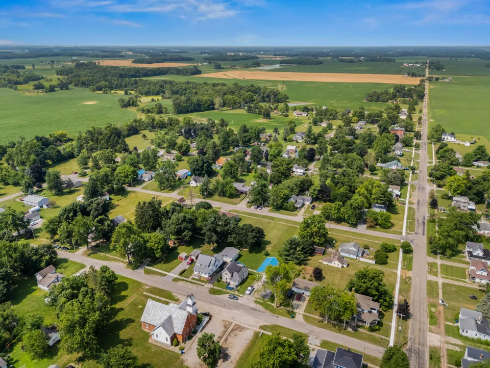 114 Emerson Street Waldron, MI 49288