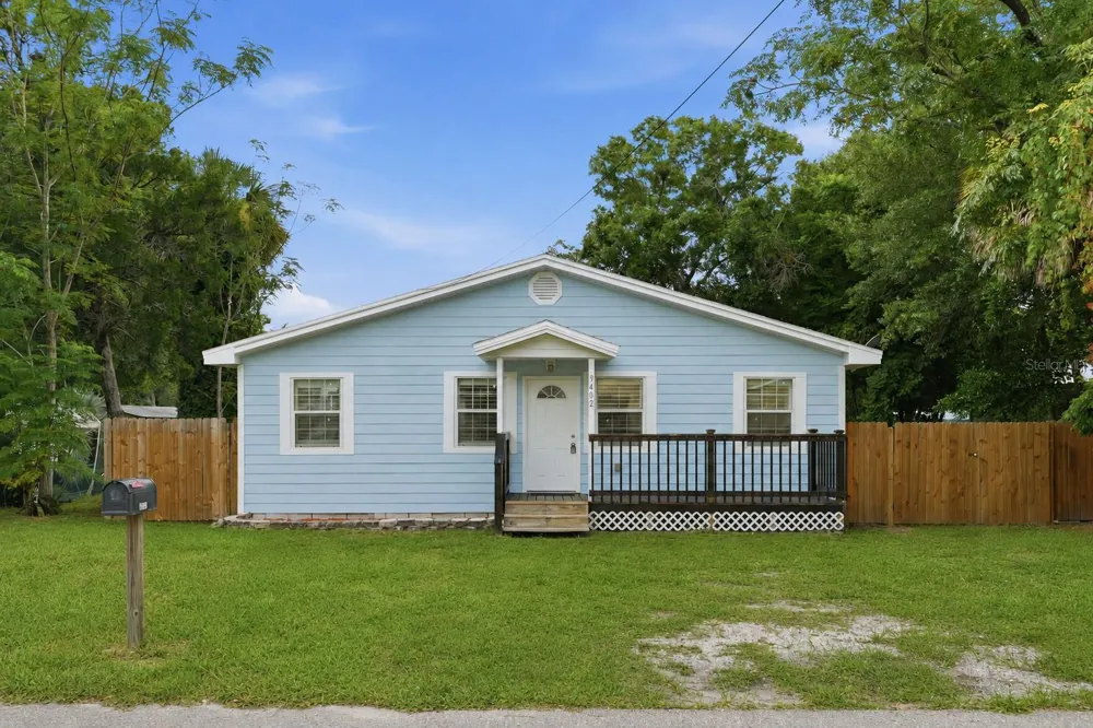 9402 N 12TH ST Tampa, FL 33612