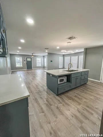 905 E Corpus Christi Beeville, TX 78102
