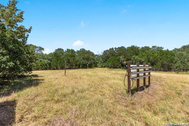 1187 LONG MDW Spring Branch, TX 78070