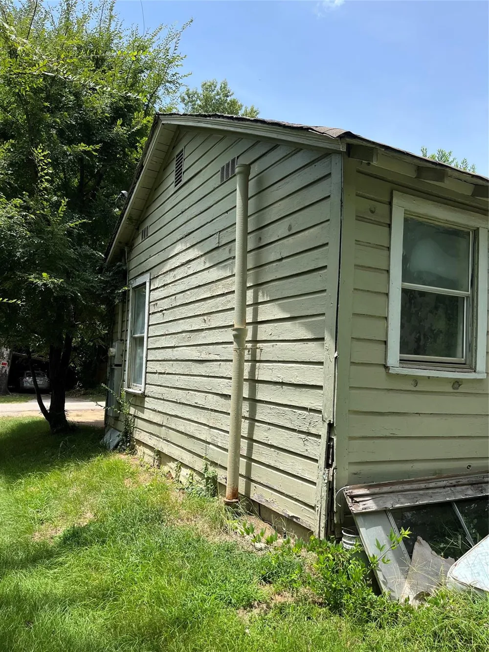 206 Callier Street Palestine, TX 75803