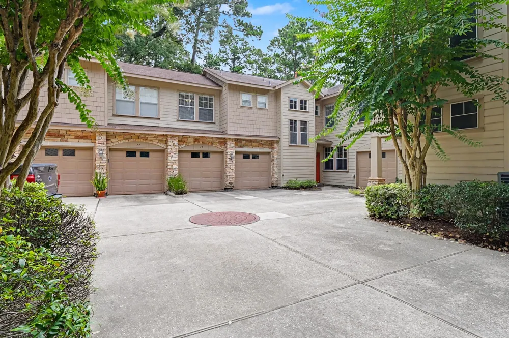 73 Scarlet Woods Court The Woodlands, TX 77380