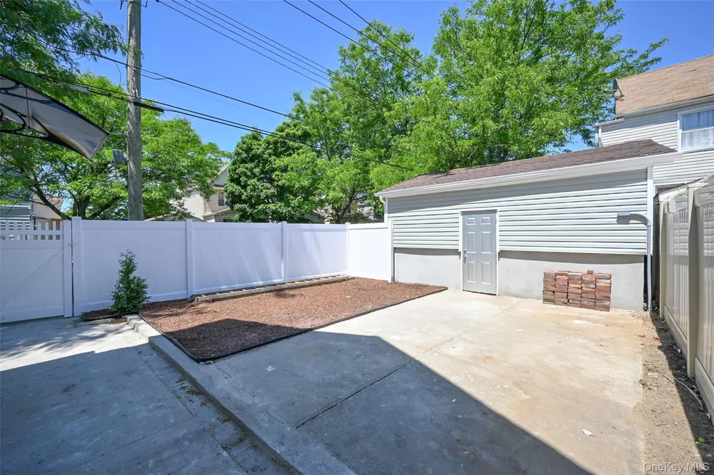 147-03 111th Avenue Jamaica, NY 11435