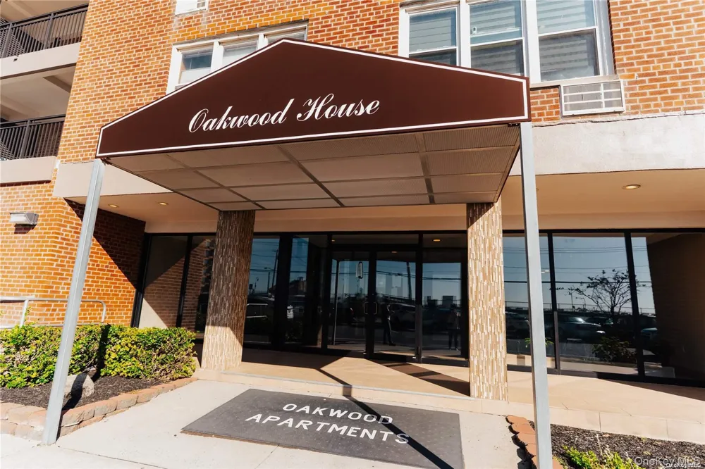1 East Broadway #4B Long Beach, NY 11561