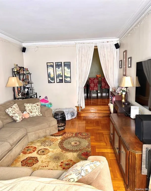 190 E Mosholu Parkway S #1J Bronx, NY 10458