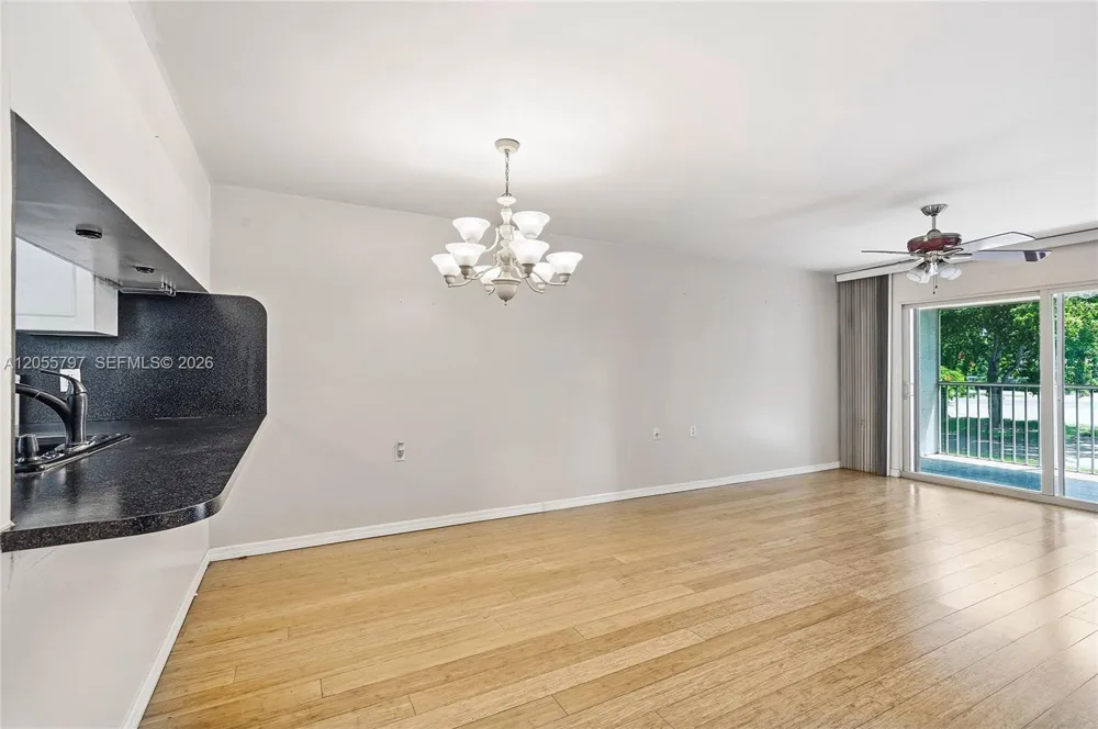 1105 Bahama Bnd #F2 Coconut Creek, FL 33066