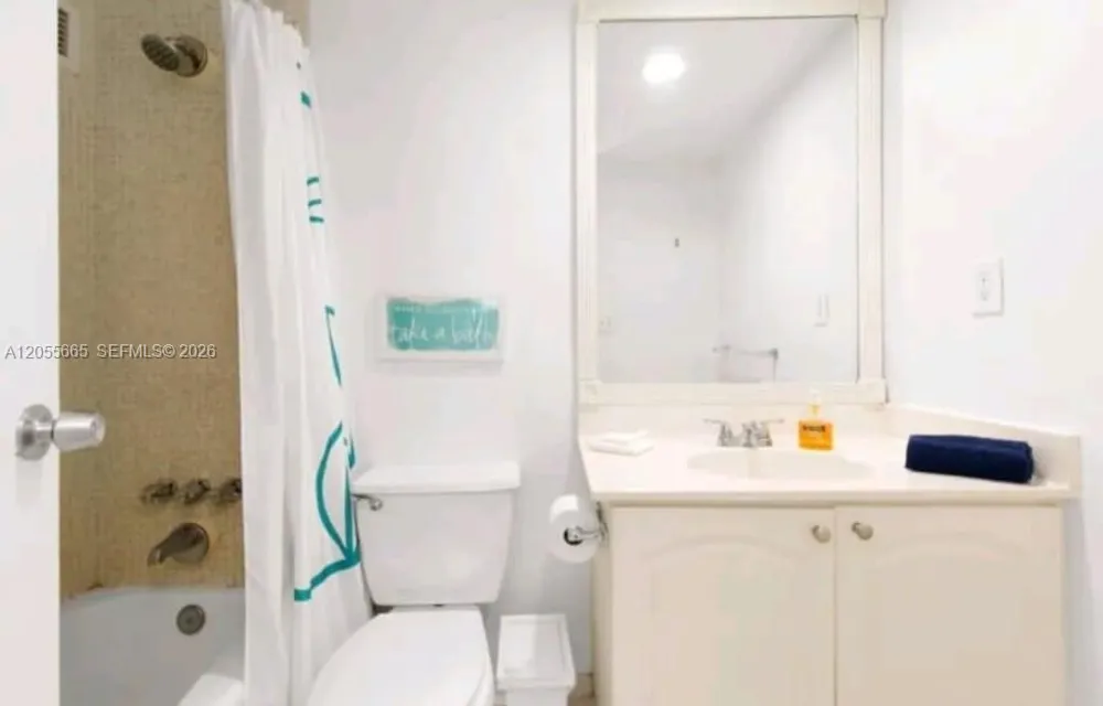 3901 S Ocean Dr #2Z Hollywood, FL 33019