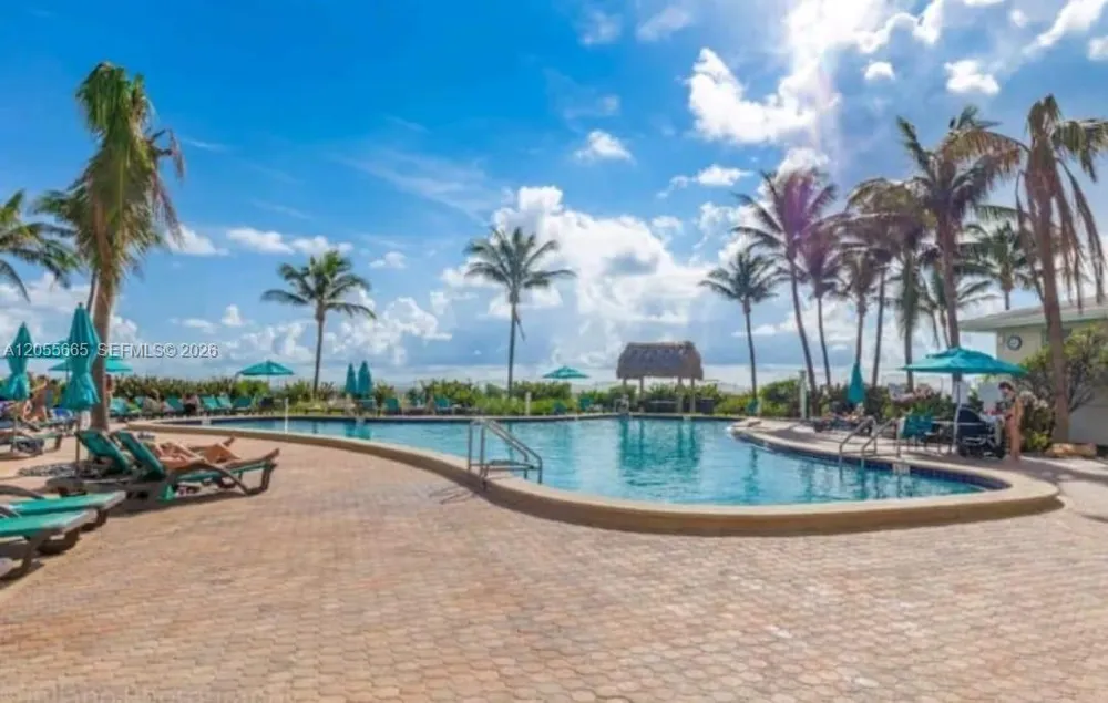 3901 S Ocean Dr #2Z Hollywood, FL 33019