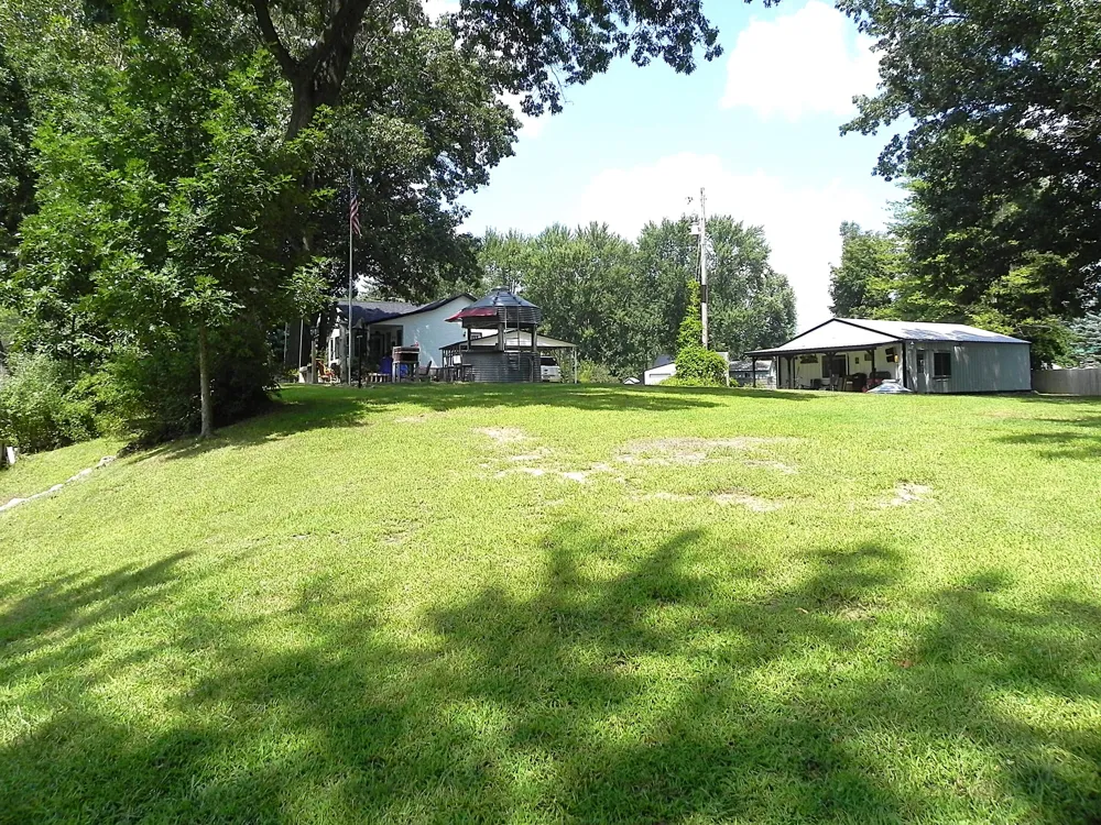 27797 M-60 Mendon, MI 49072