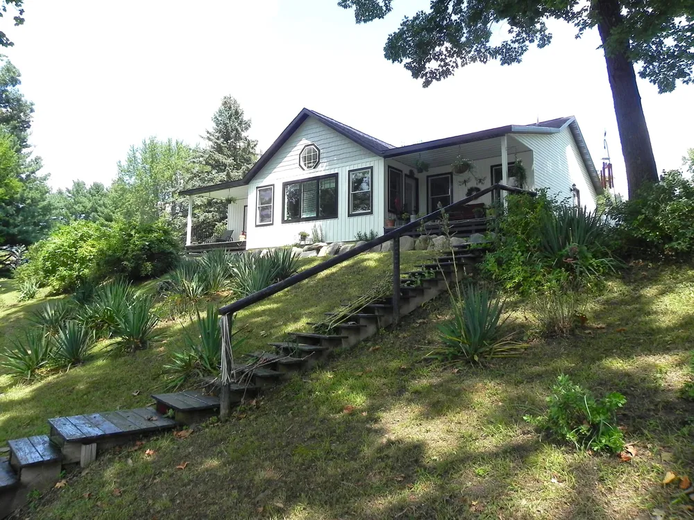 27797 M-60 Mendon, MI 49072