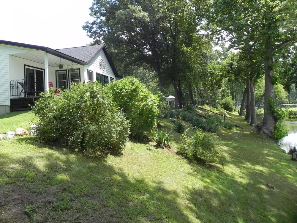 27797 M-60 Mendon, MI 49072