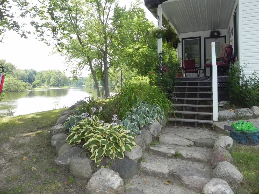 27797 M-60 Mendon, MI 49072