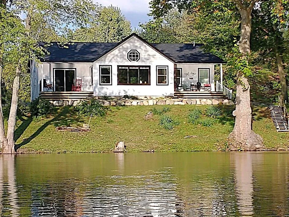 27797 M-60 Mendon, MI 49072