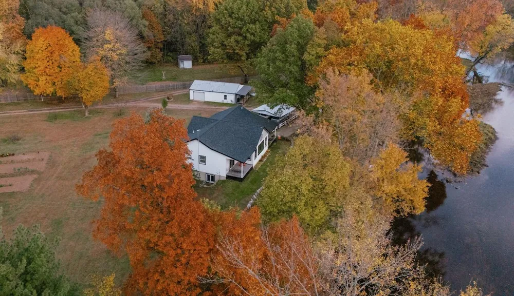 27797 M-60 Mendon, MI 49072