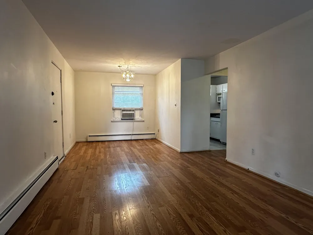 3213 Benjamin Avenue #3 Royal Oak, MI 48073