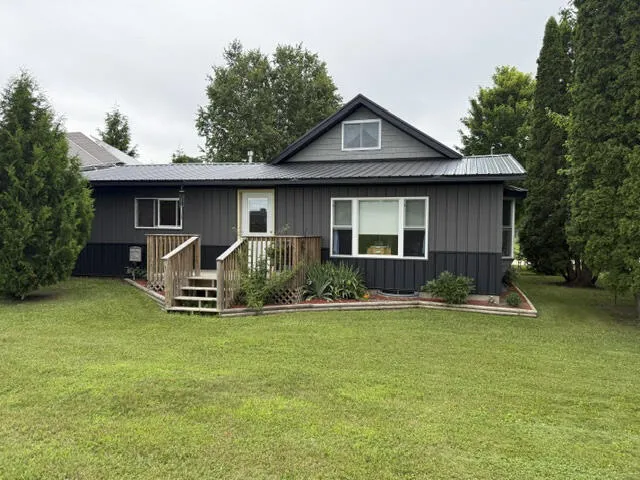 4850 Bollinger Road Vestaburg, MI 48891