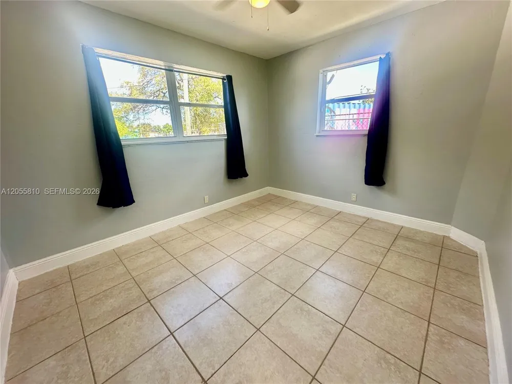 2110 Washington Ave #2110 Opa-Locka, FL 33054