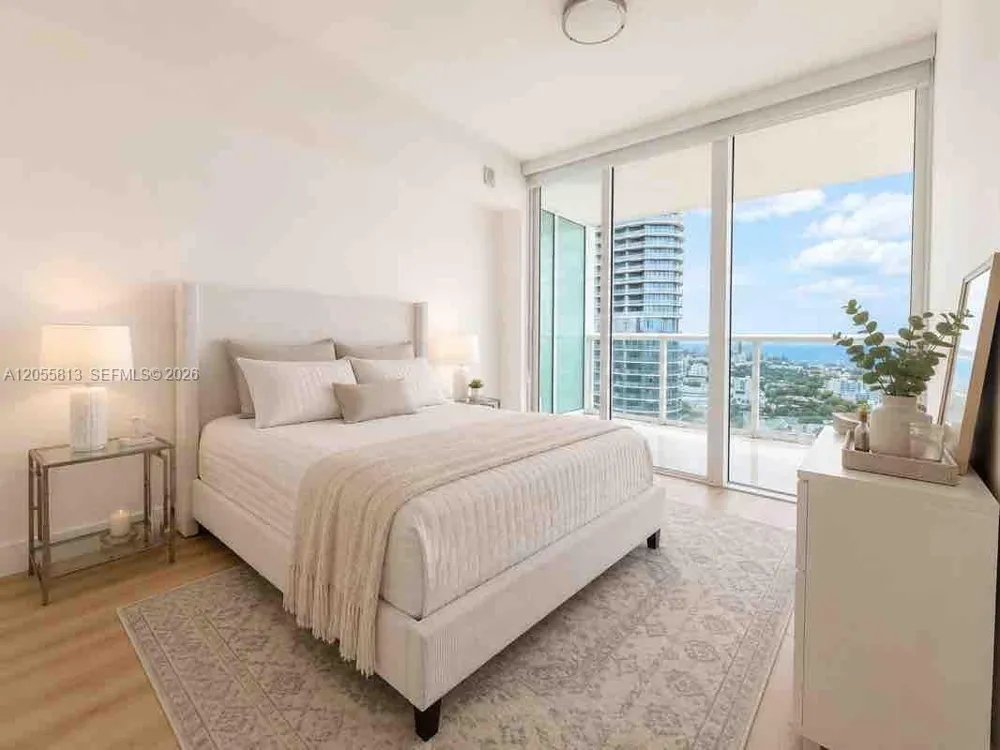 450 Alton Rd #2610 Miami Beach, FL 33139
